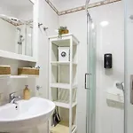 Home2book Peaceful Getaway In Lejlighed *