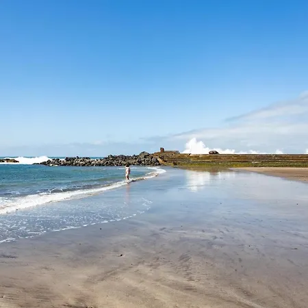 Апартаменты Home2book Peaceful Getaway In *